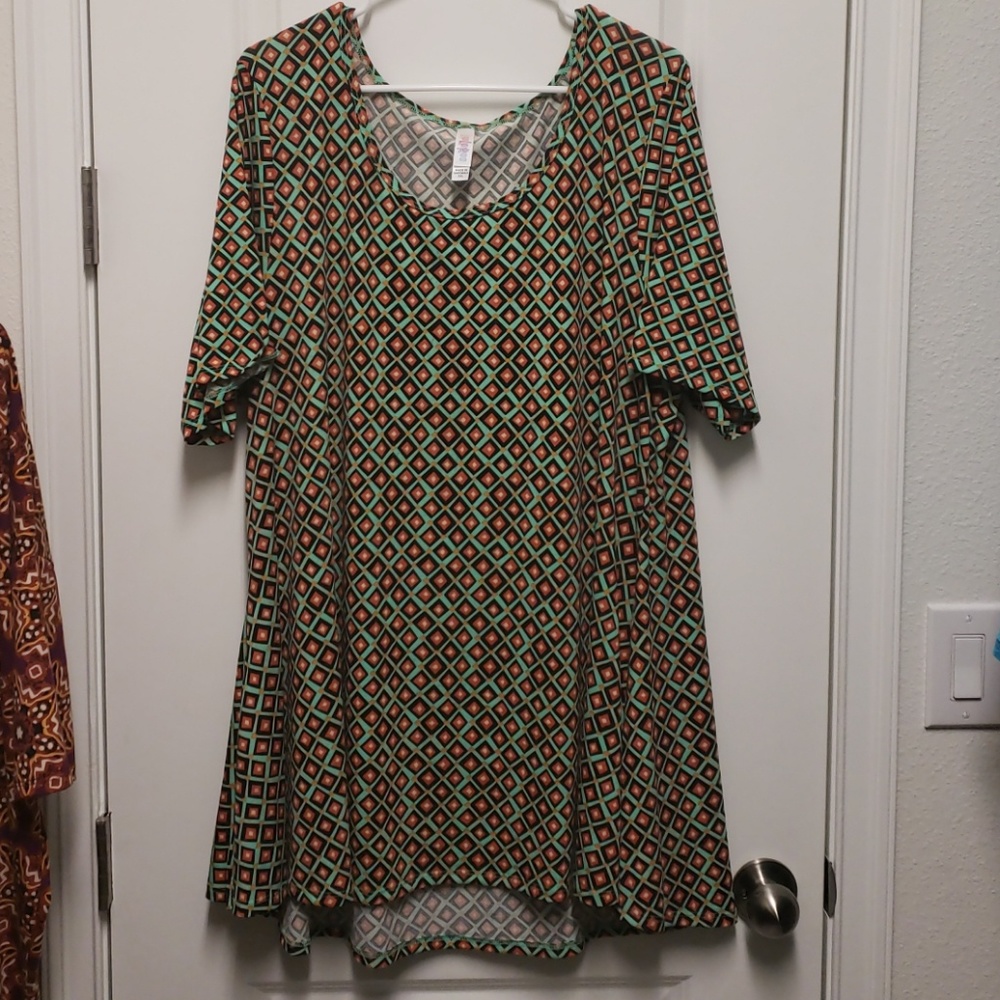 Lularoe Perfect Tee - 3X